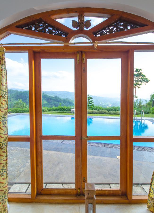 Summit View Bed & Breakfast Канди Екстериор снимка