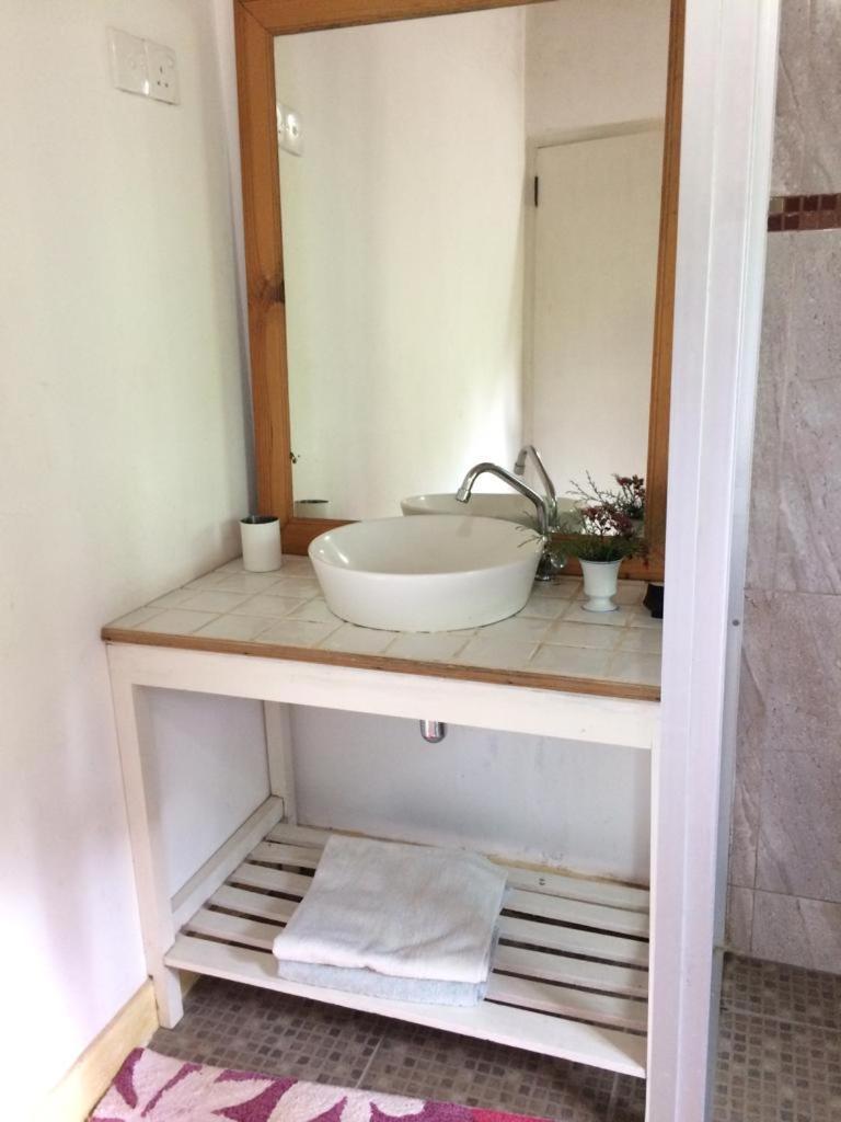 Summit View Bed & Breakfast Канди Екстериор снимка